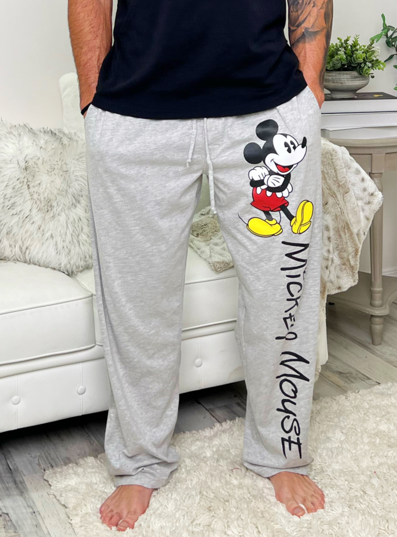 Mickey mouse men's pajama pants hotsell