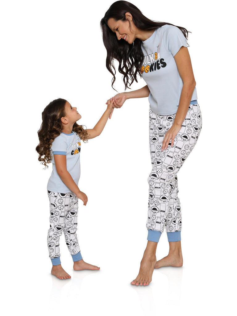 Sesame Street Cookie Monster Mommy and Me Toddler Girls' 2 Piece Set Sleepwear