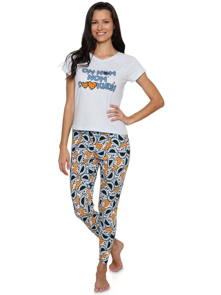 Sesame Street Cookie Monster Women's 2 Piece Pajama Set 'Om Nom Nom' Cookies Sleepwear, Plus Size